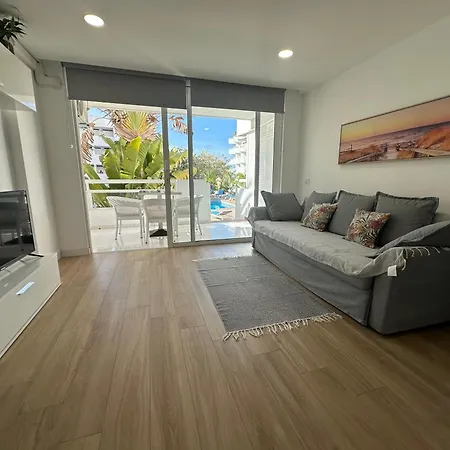 The Pool Balcony Playa Americas Daire