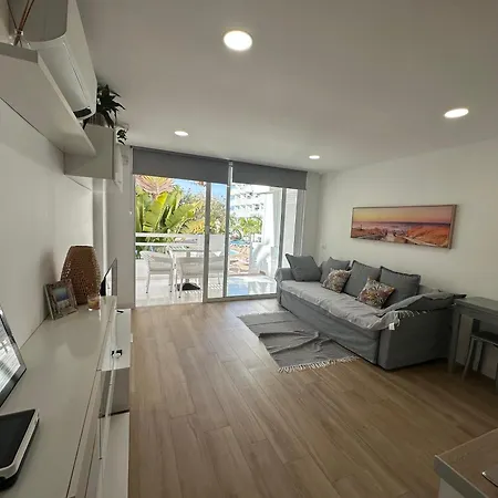 The Pool Balcony Playa Americas Lägenhet