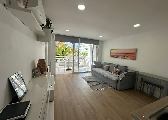 The Pool Balcony Playa Americas Appartamento